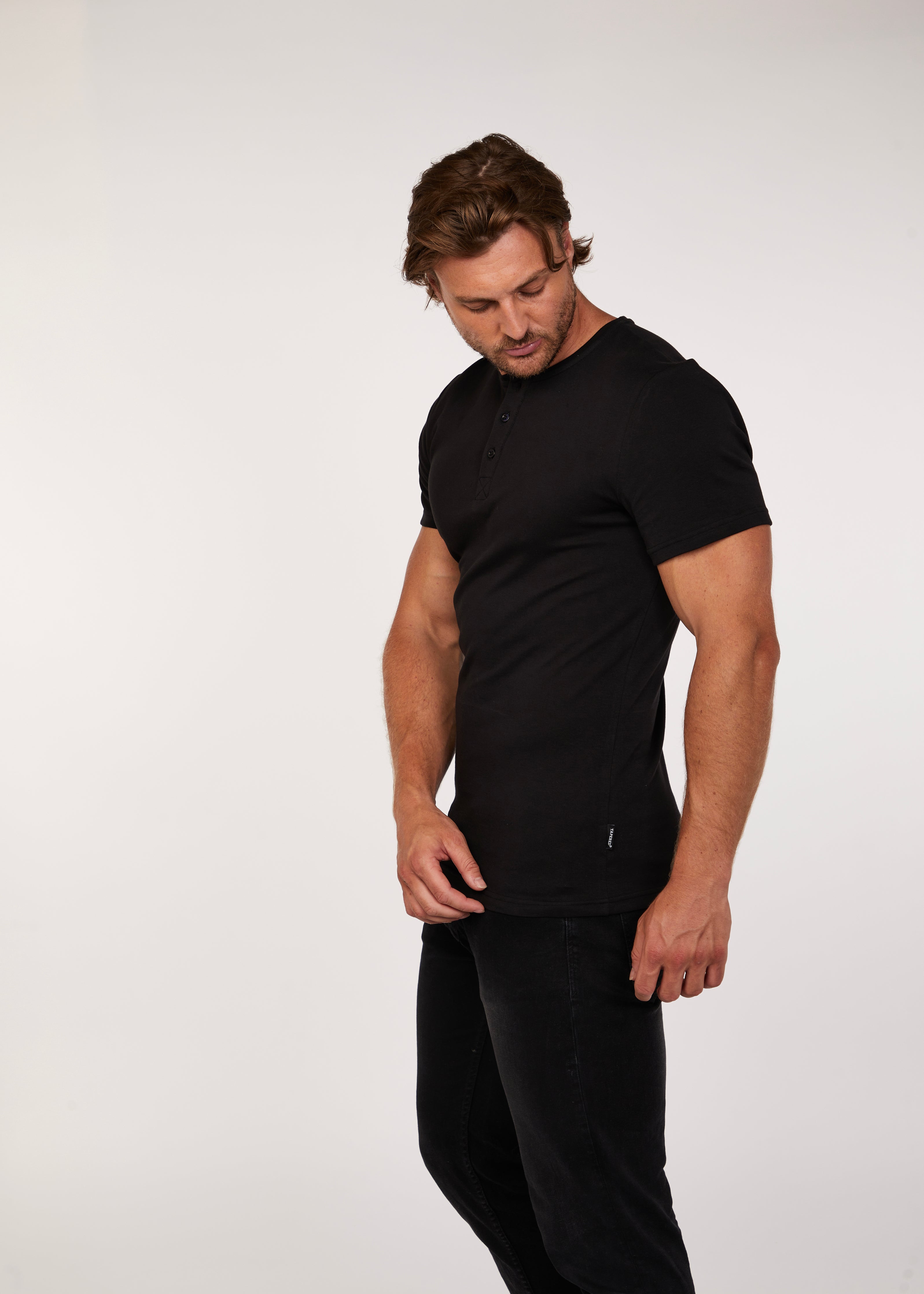 Black Short Sleeve Vittorini Fit Henley